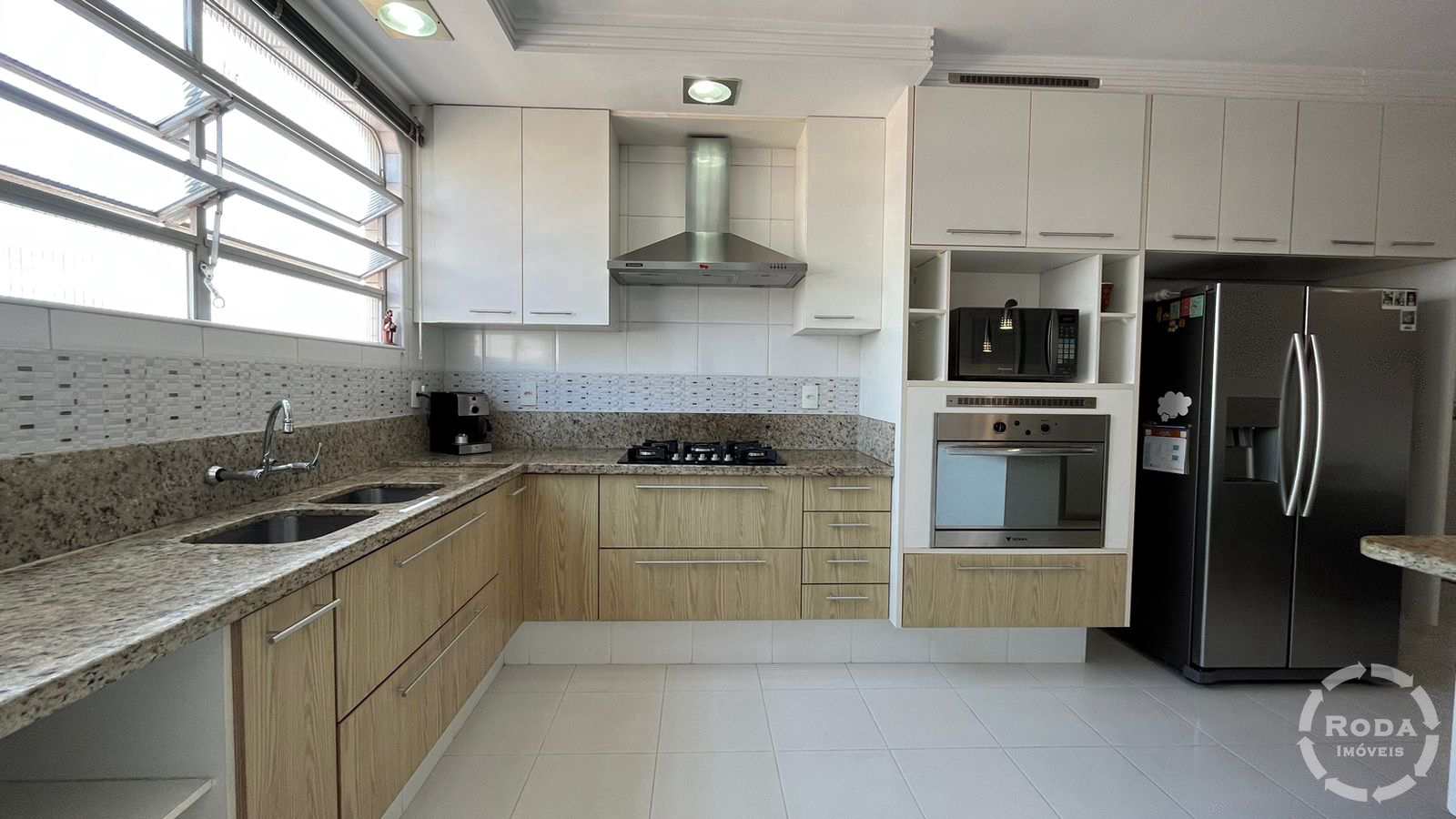 Apartamento à venda com 3 quartos, 140m² - Foto 42