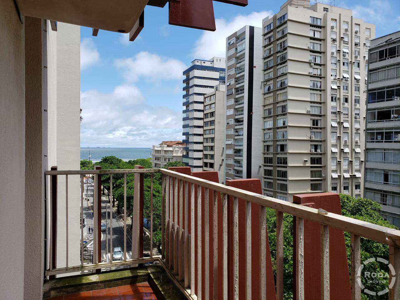 Apartamento à venda com 3 quartos, 200m² - Foto 1