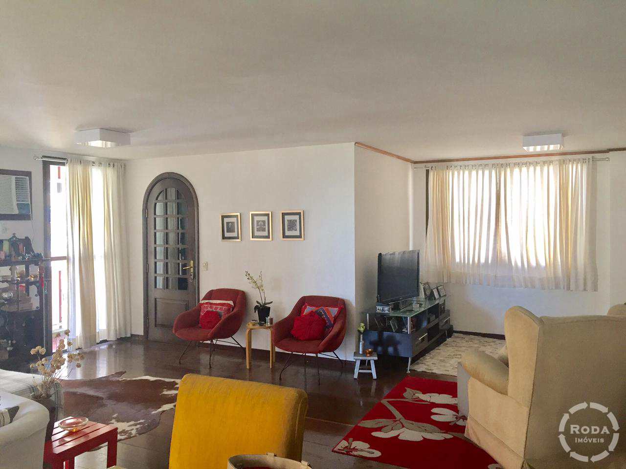 Apartamento à venda com 3 quartos, 200m² - Foto 3