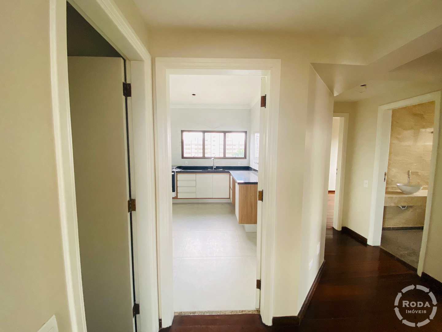 Apartamento à venda com 3 quartos, 163m² - Foto 17