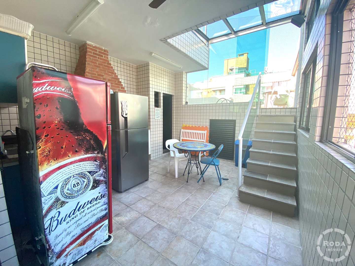 Cobertura à venda com 4 quartos, 240m² - Foto 2