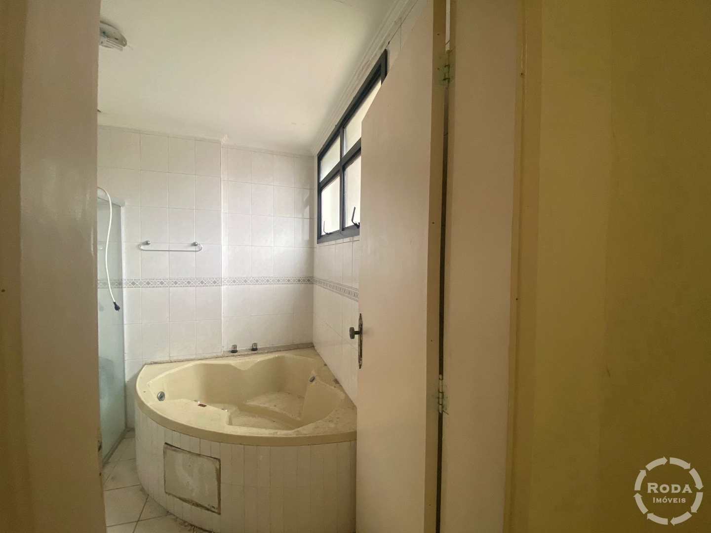 Apartamento à venda com 3 quartos, 190m² - Foto 30