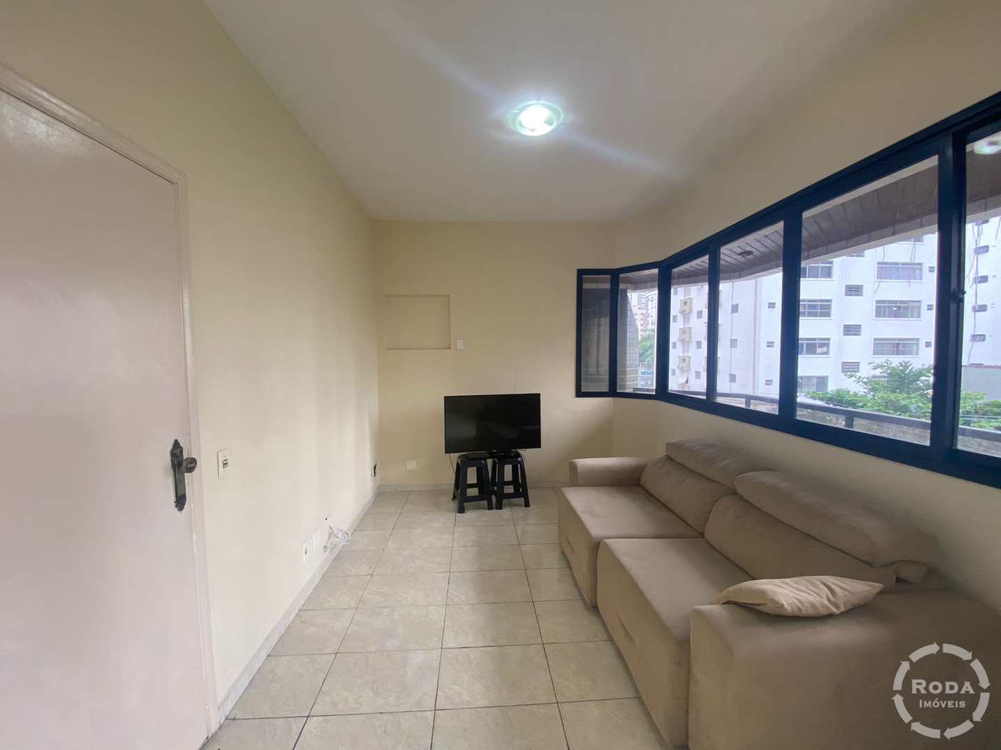 Apartamento à venda com 3 quartos, 190m² - Foto 11