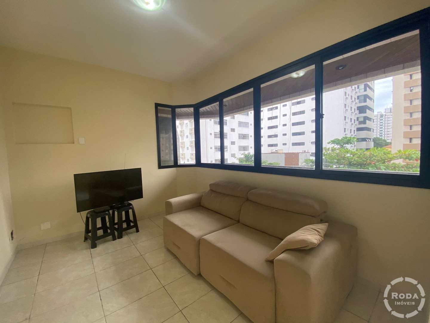 Apartamento à venda com 3 quartos, 190m² - Foto 7