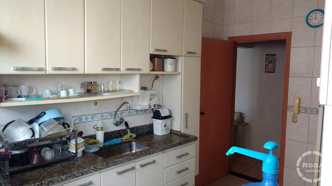 Apartamento à venda com 2 quartos, 136m² - Foto 7