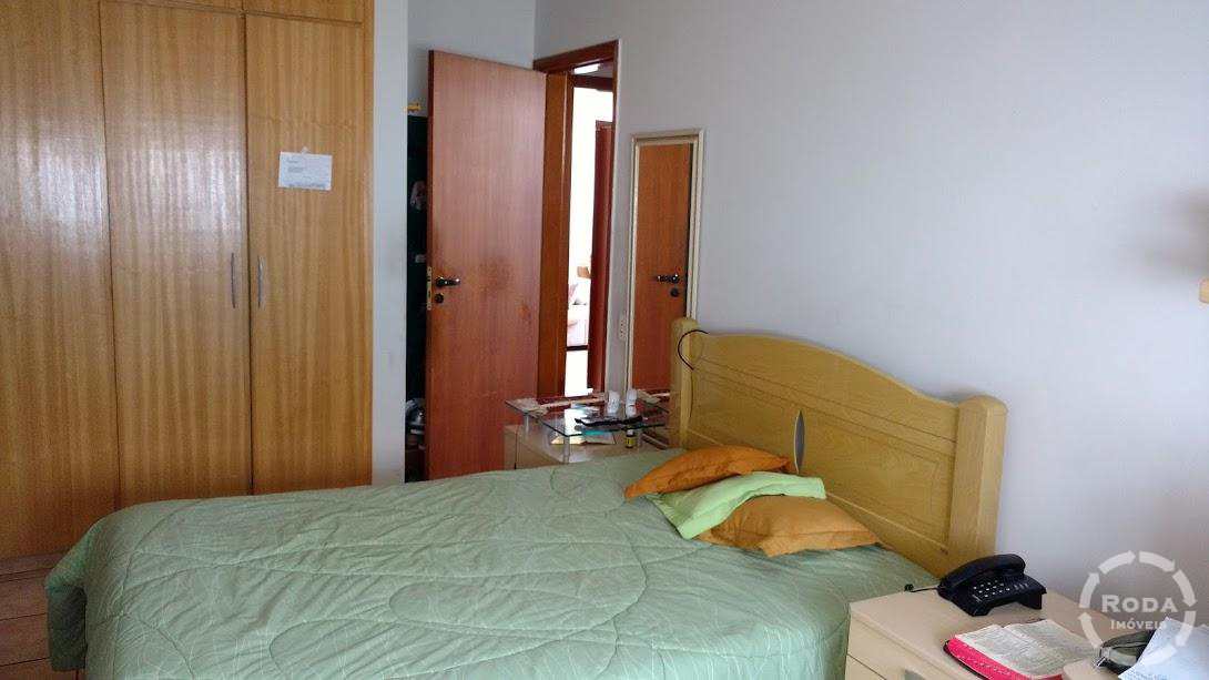 Apartamento à venda com 2 quartos, 136m² - Foto 9