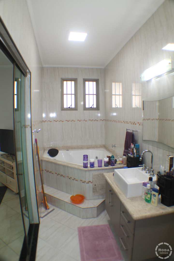 Sobrado à venda com 3 quartos, 300m² - Foto 27