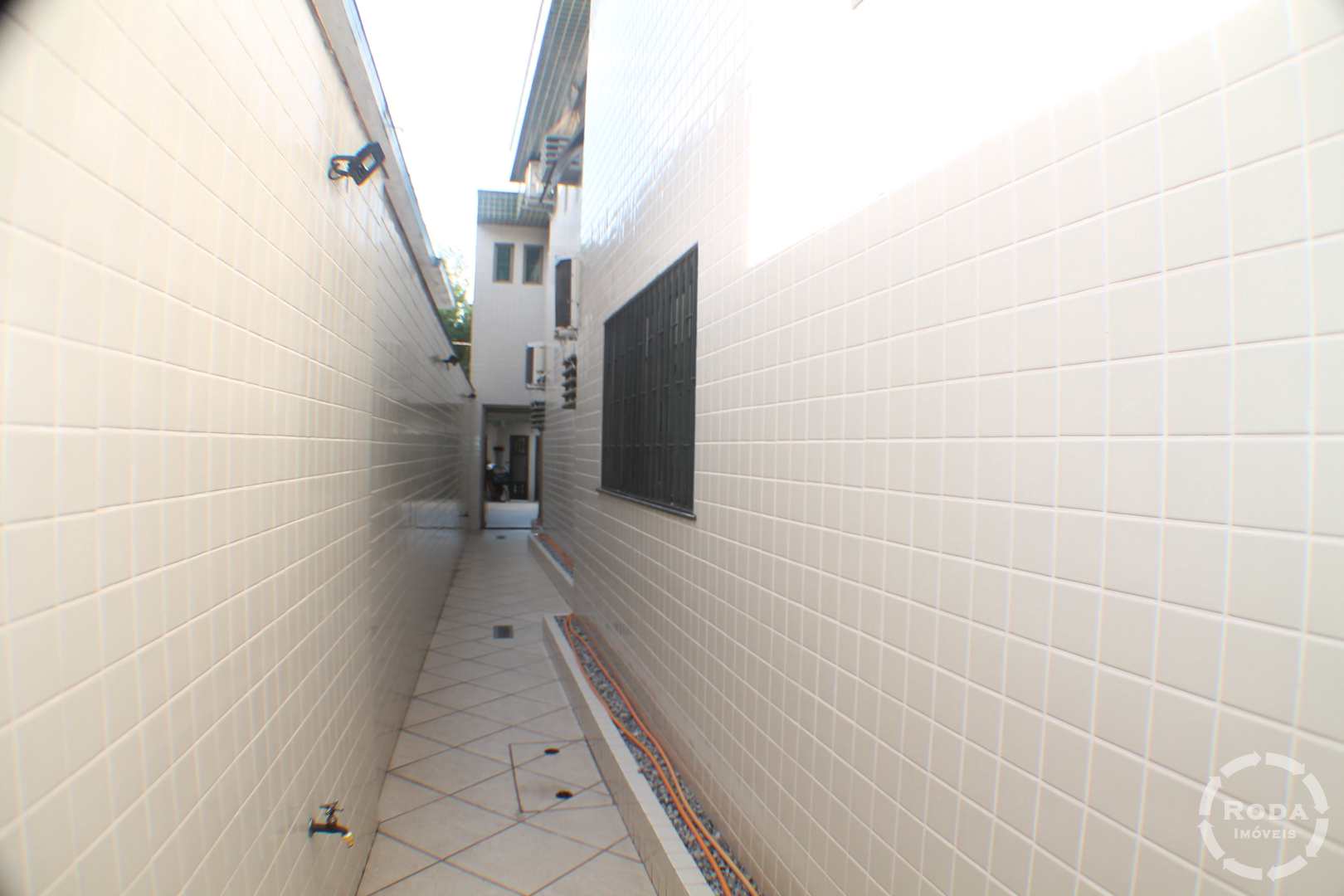 Sobrado à venda com 3 quartos, 300m² - Foto 58