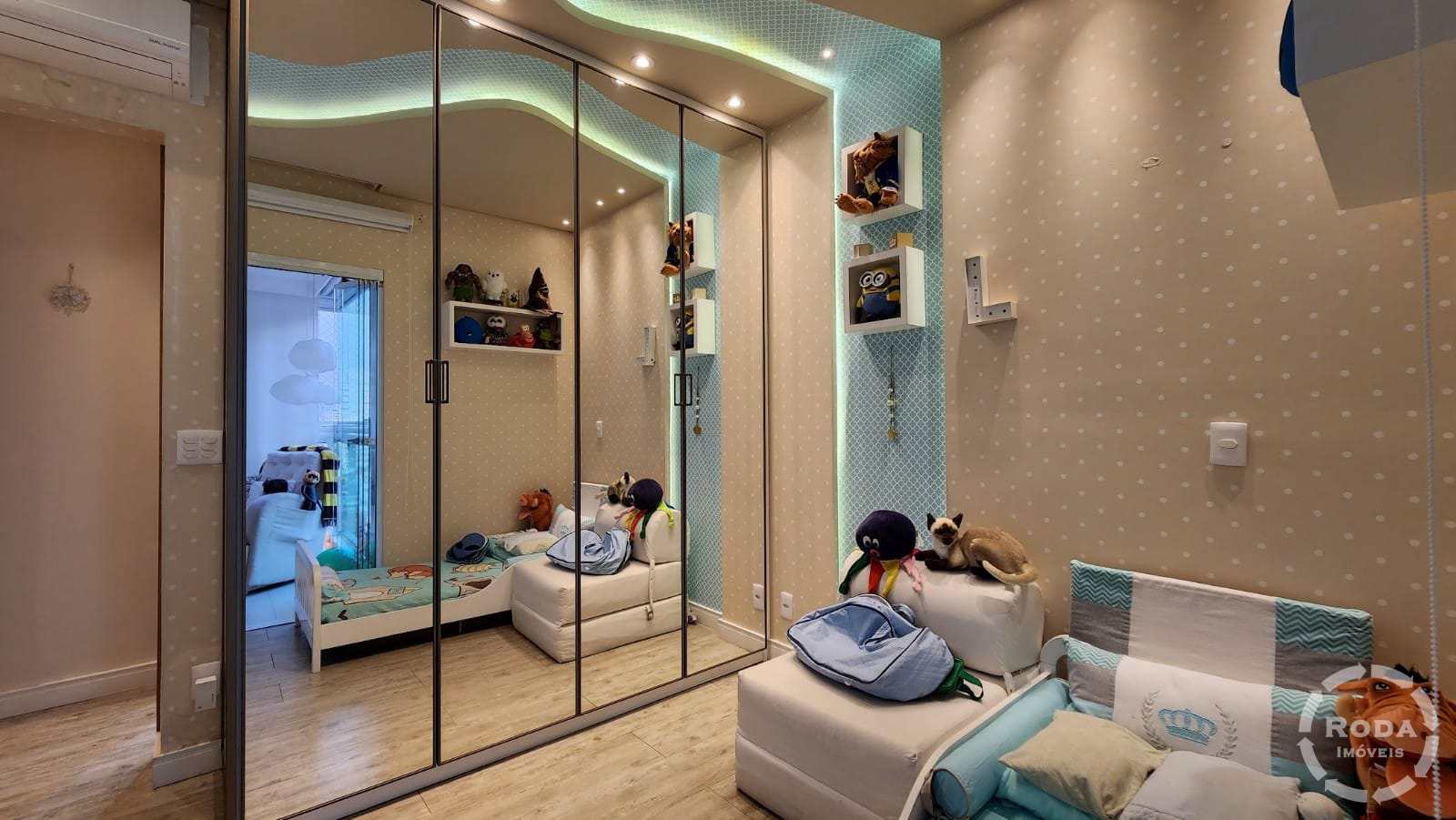 Apartamento à venda com 3 quartos, 179m² - Foto 52