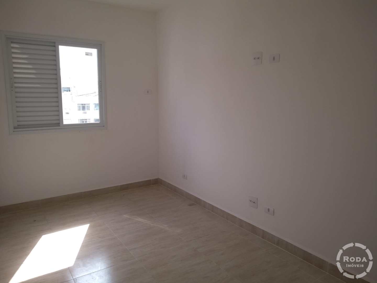 Apartamento à venda com 2 quartos, 76m² - Foto 35