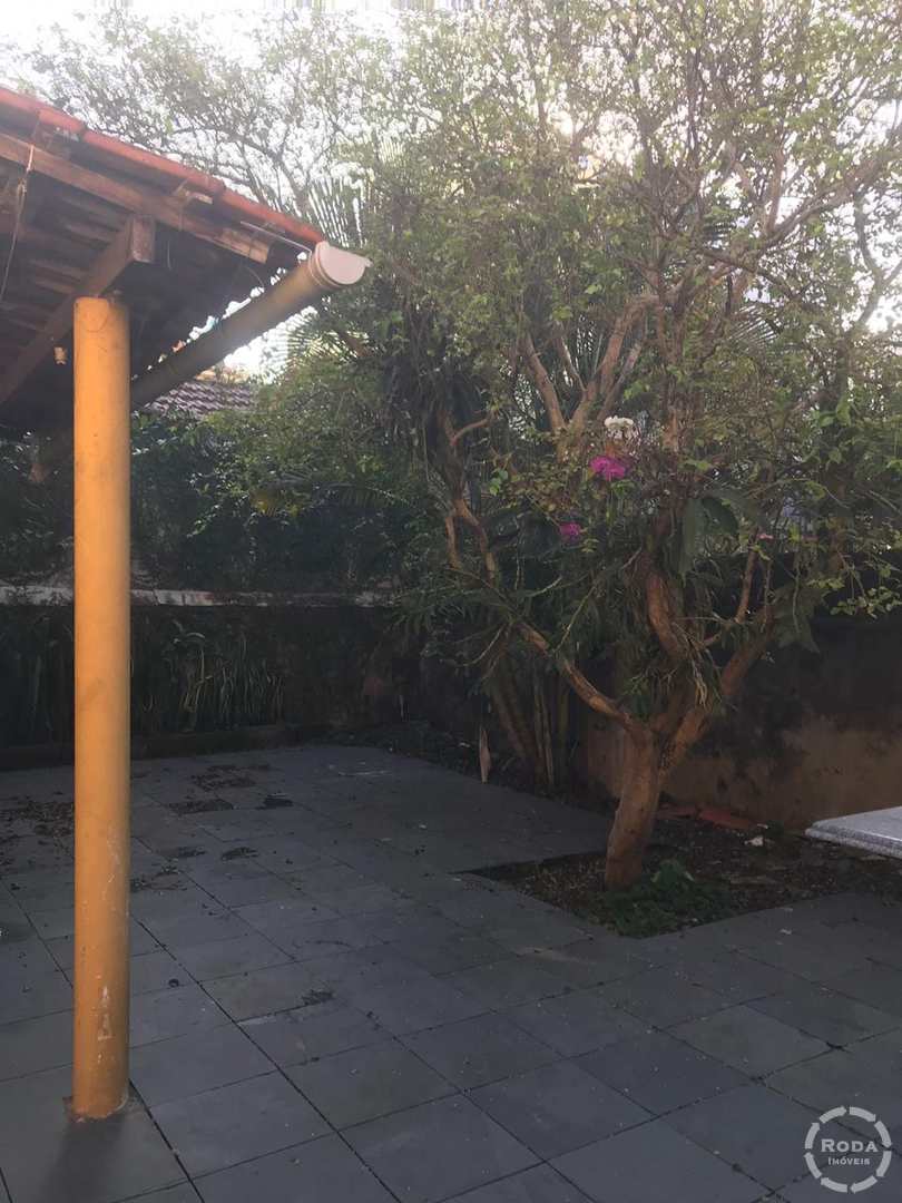 Casa à venda com 5 quartos, 300m² - Foto 18