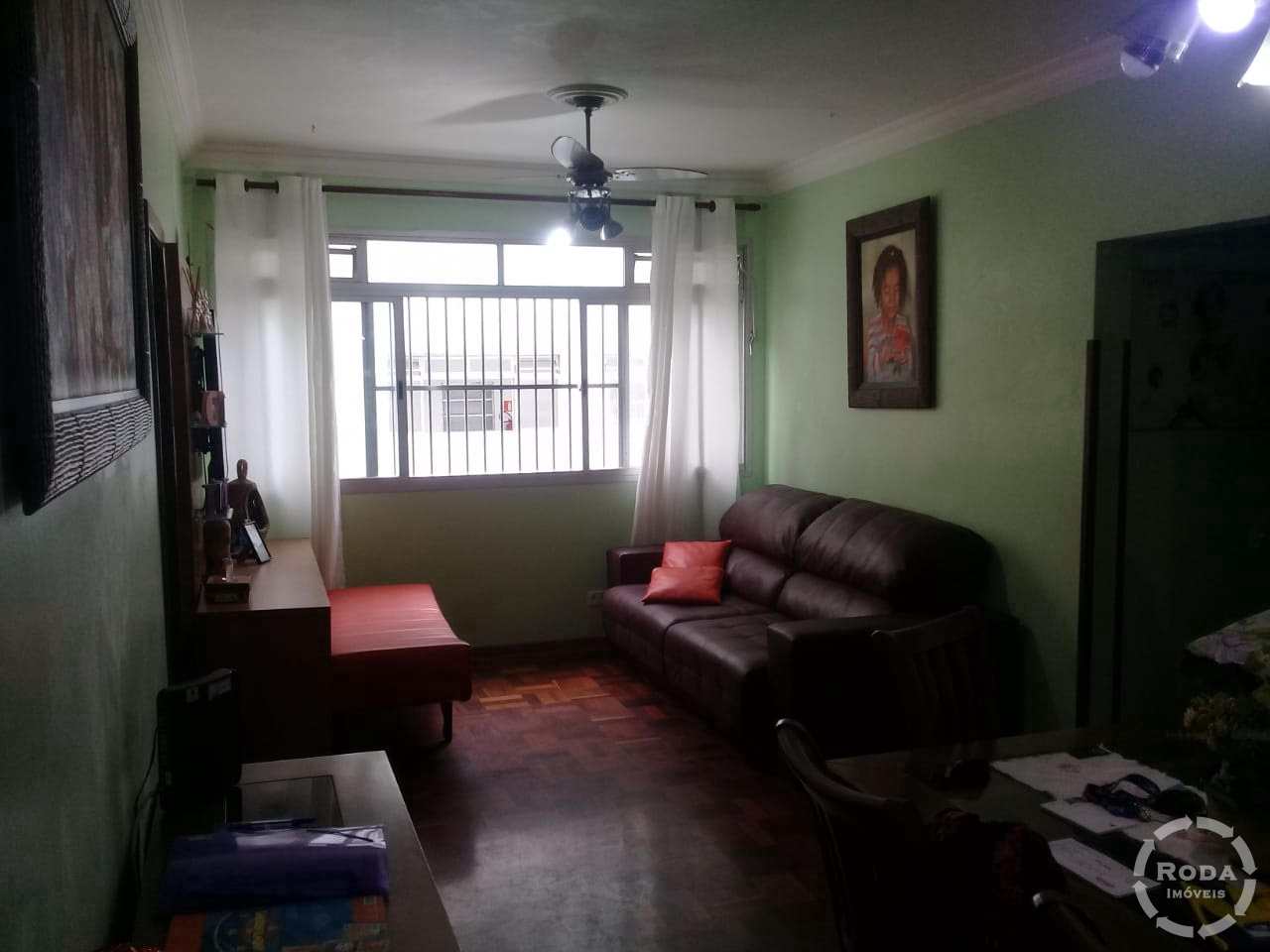 Apartamento à venda com 2 quartos, 90m² - Foto 1