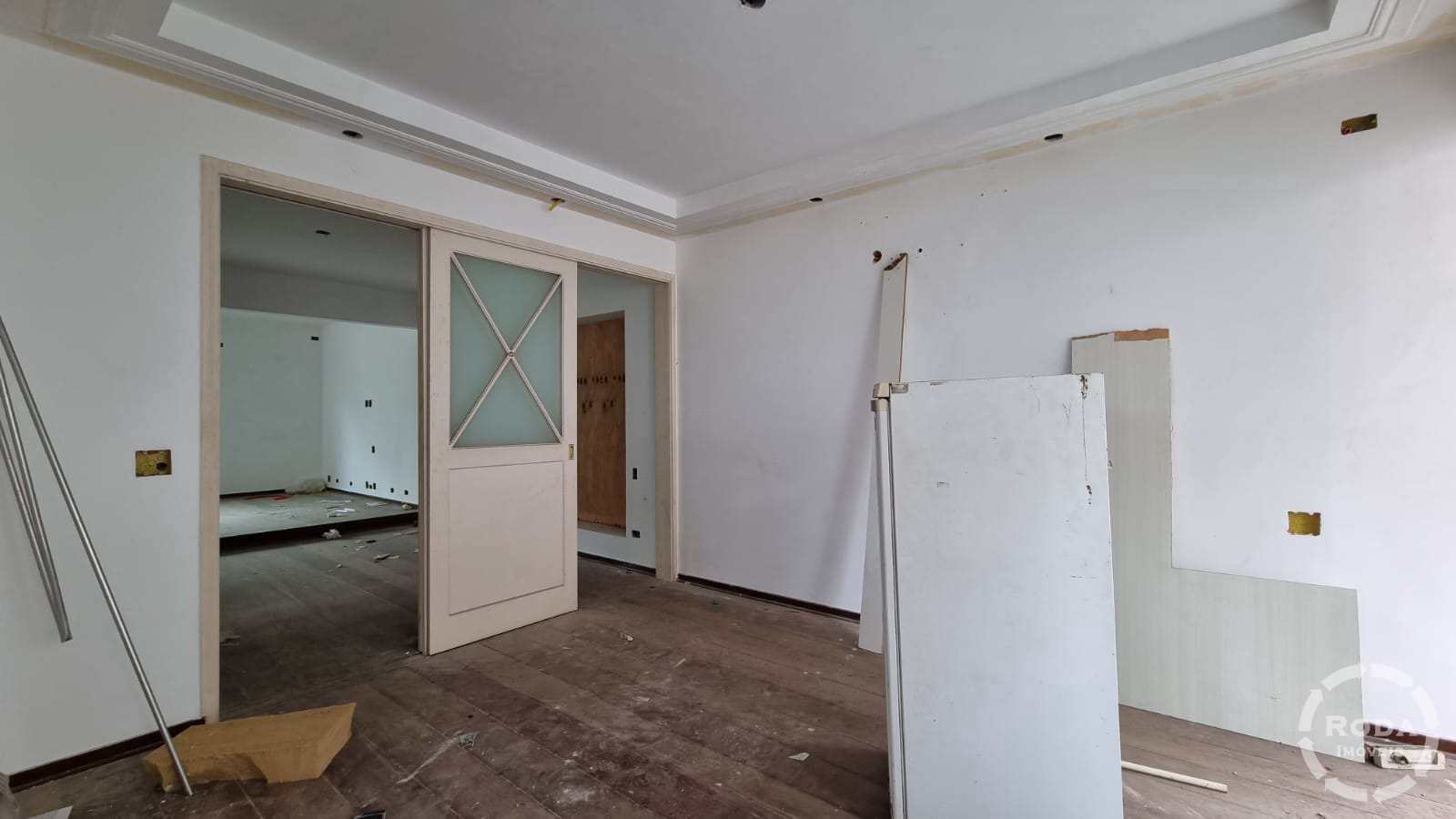 Sobrado à venda com 4 quartos, 413m² - Foto 29