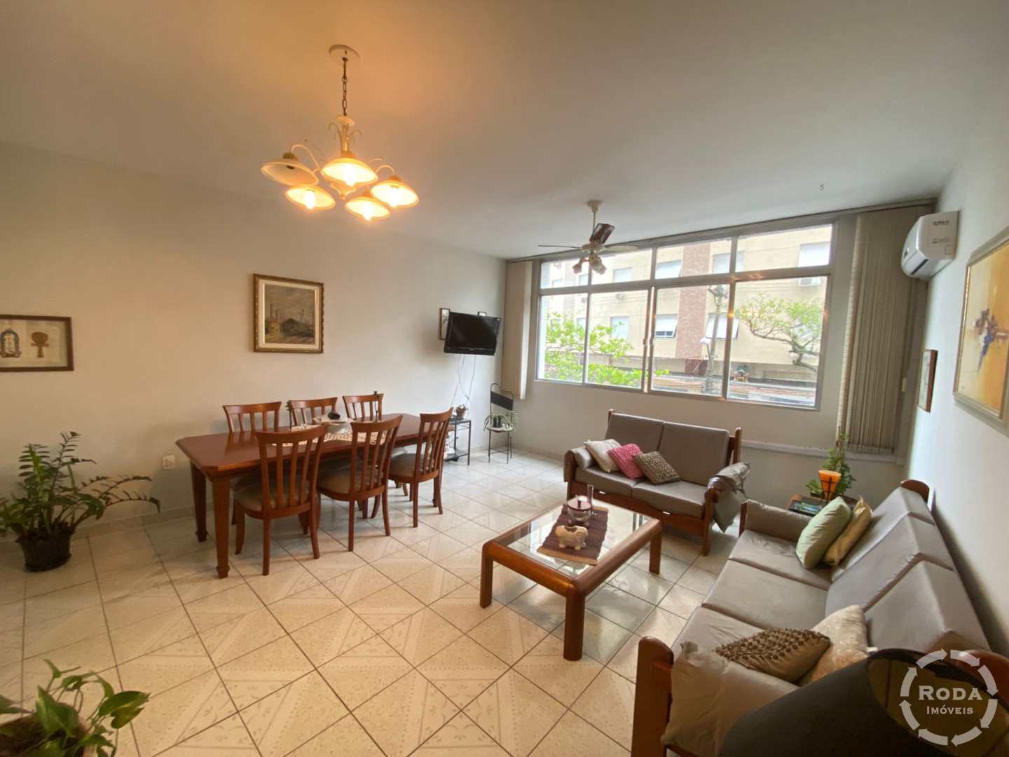 Apartamento à venda com 3 quartos, 128m² - Foto 1