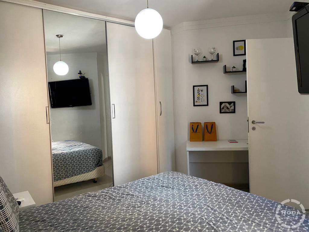 Apartamento à venda com 3 quartos, 131m² - Foto 13