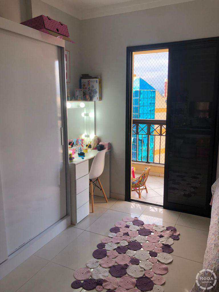 Apartamento à venda com 3 quartos, 131m² - Foto 17