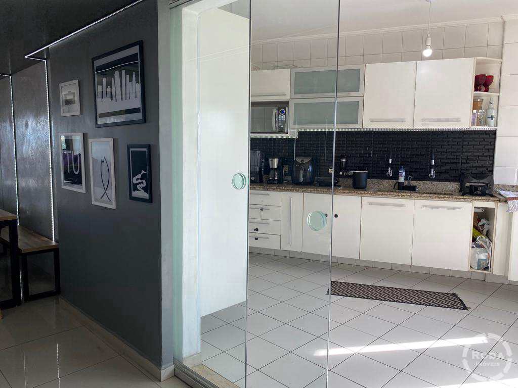 Apartamento à venda com 3 quartos, 131m² - Foto 8