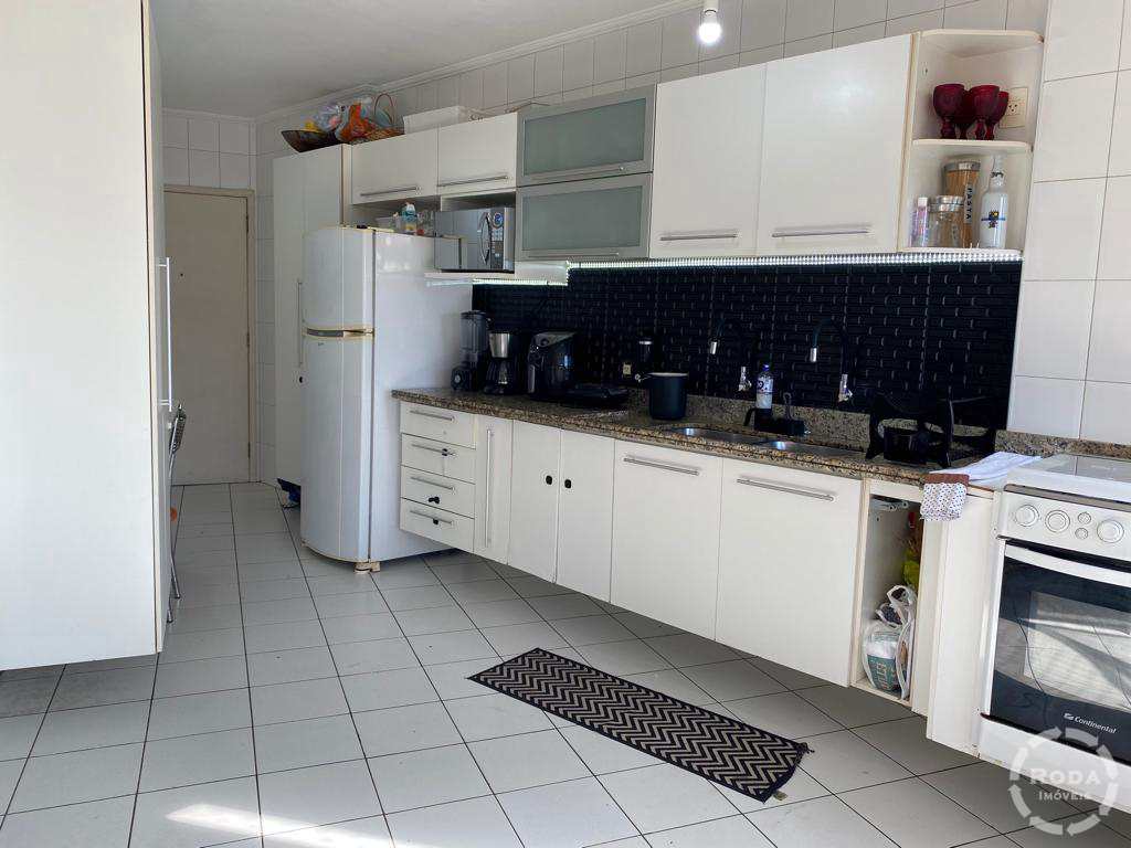 Apartamento à venda com 3 quartos, 131m² - Foto 9