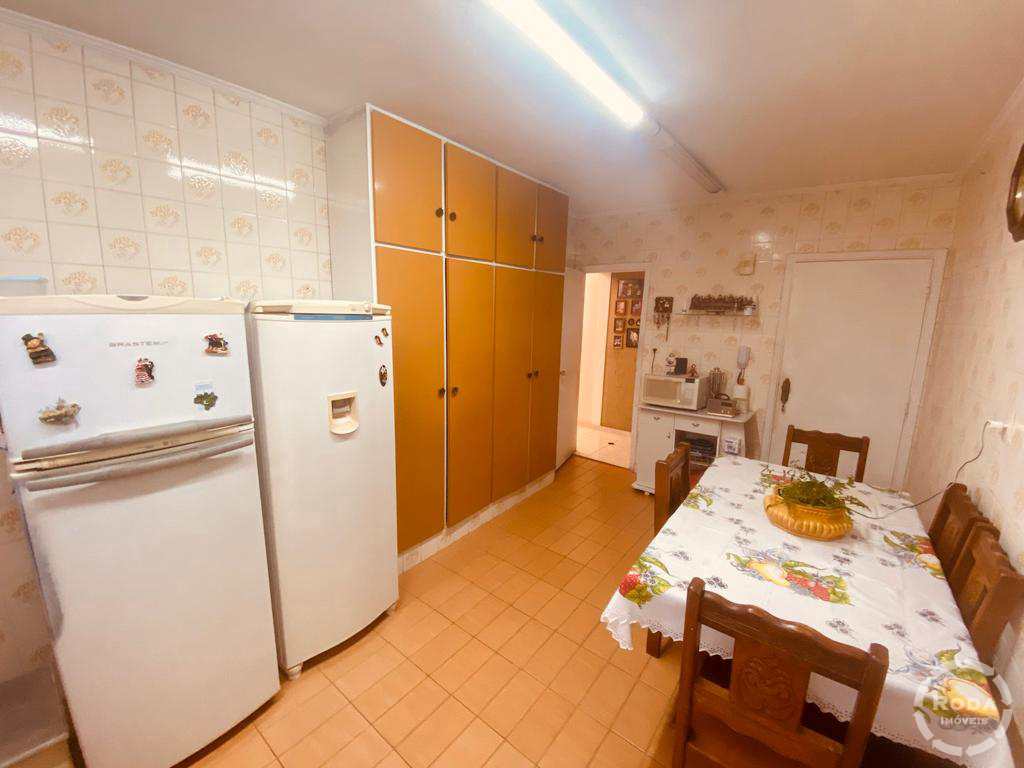 Apartamento à venda com 3 quartos, 130m² - Foto 10