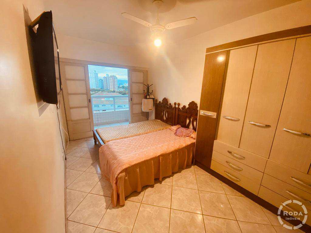 Apartamento à venda com 3 quartos, 130m² - Foto 18