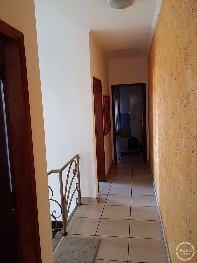 Casa à venda com 3 quartos, 210m² - Foto 24