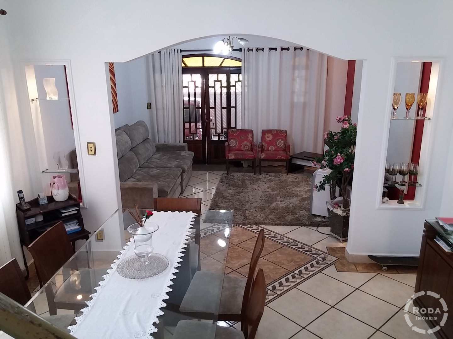 Casa à venda com 3 quartos, 210m² - Foto 9