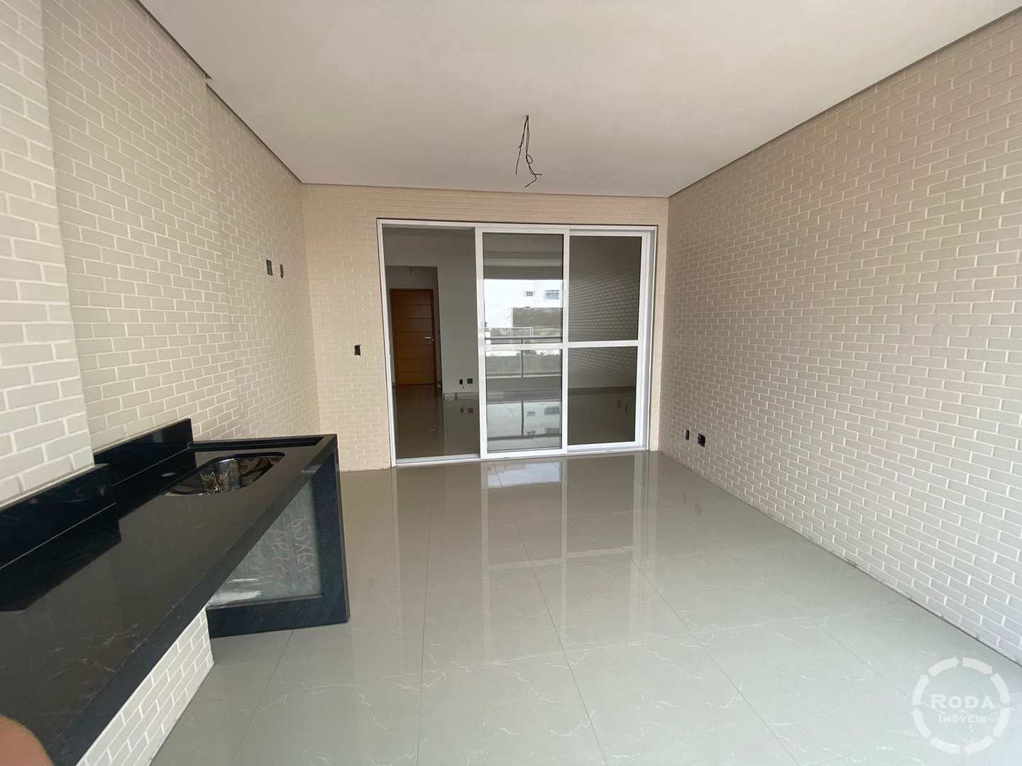 Apartamento à venda com 2 quartos, 128m² - Foto 2