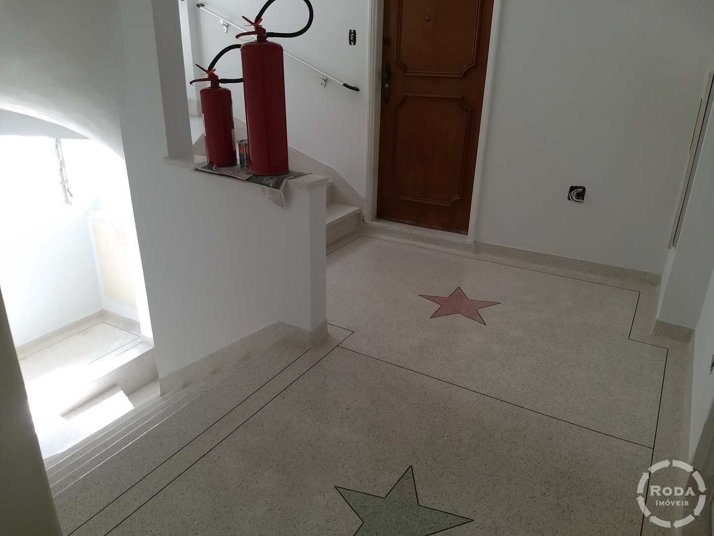 Apartamento à venda com 2 quartos, 105m² - Foto 18