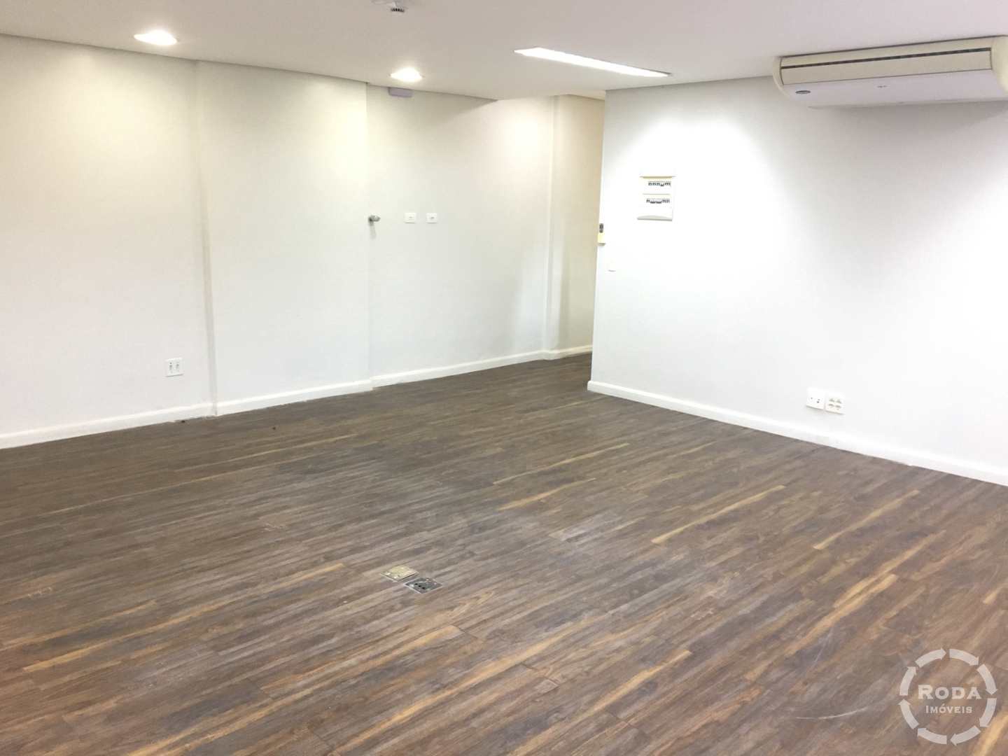 Loja-Salão à venda e aluguel, 134m² - Foto 4