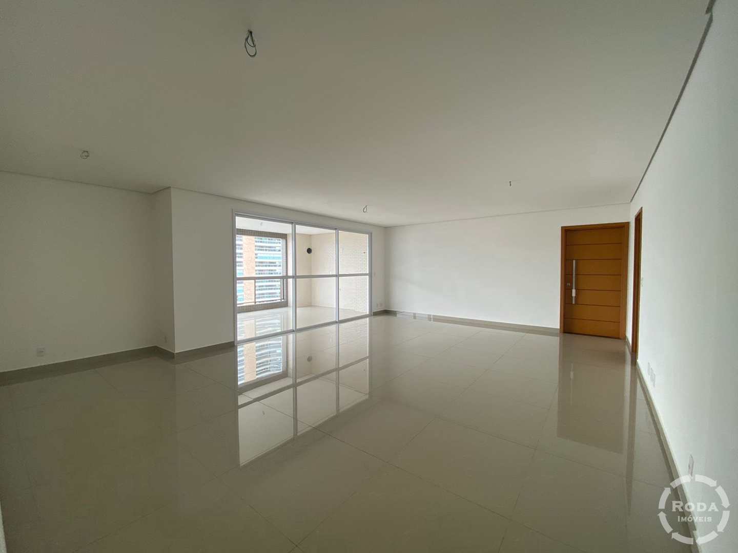 Apartamento à venda com 3 quartos, 210m² - Foto 5