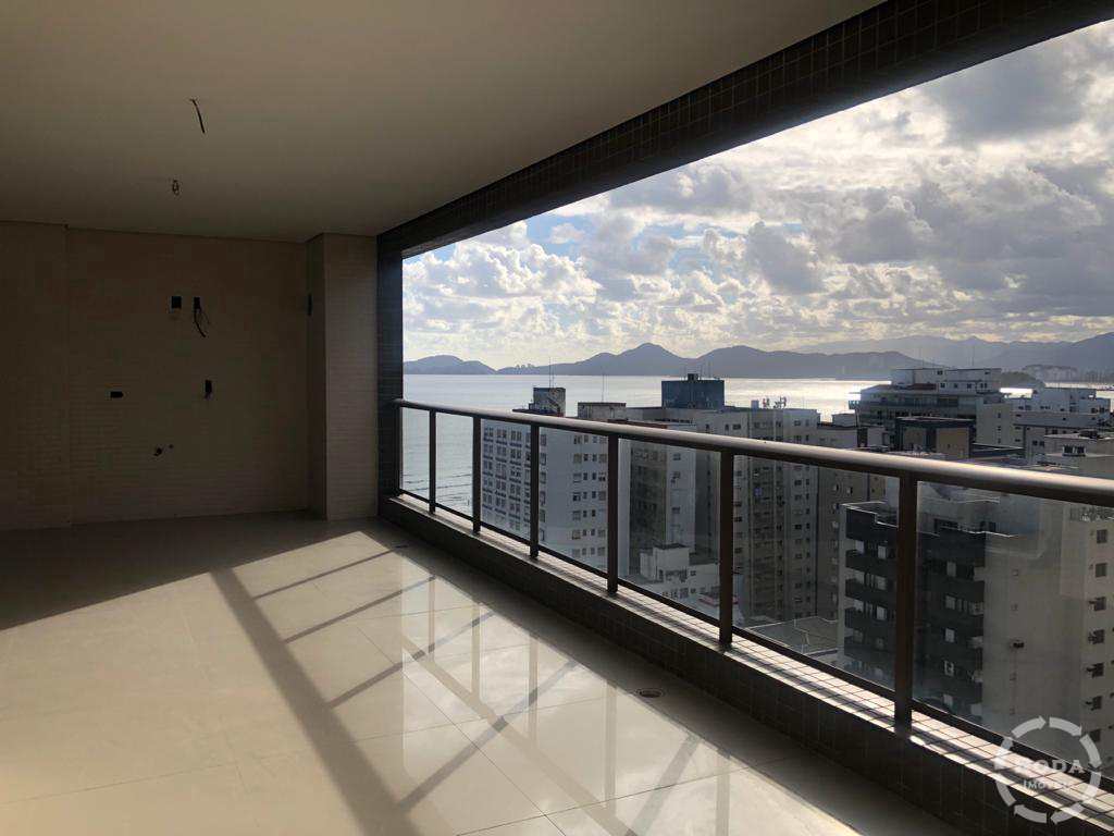 Apartamento à venda com 3 quartos, 210m² - Foto 6