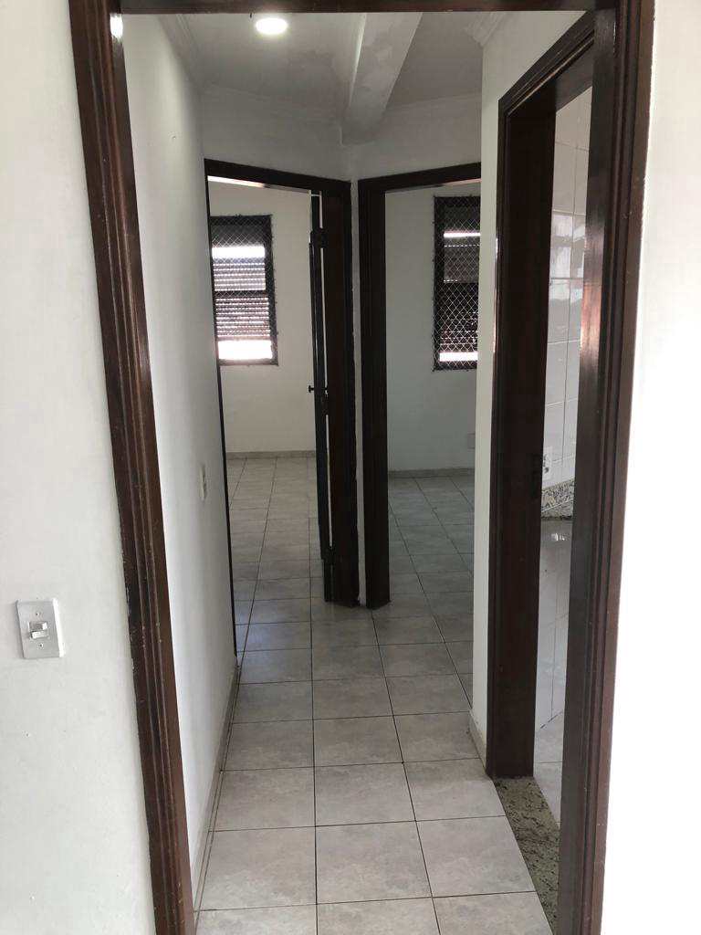 Apartamento à venda com 2 quartos, 139m² - Foto 4