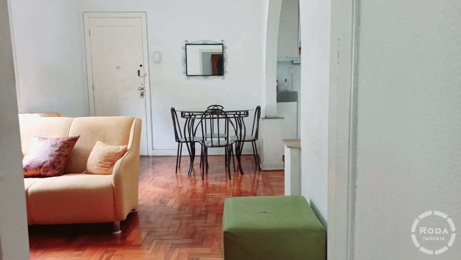 Apartamento à venda com 2 quartos, 69m² - Foto 3