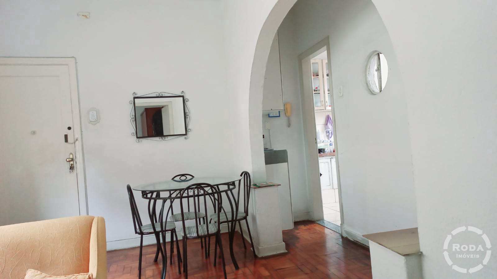 Apartamento à venda com 2 quartos, 69m² - Foto 2