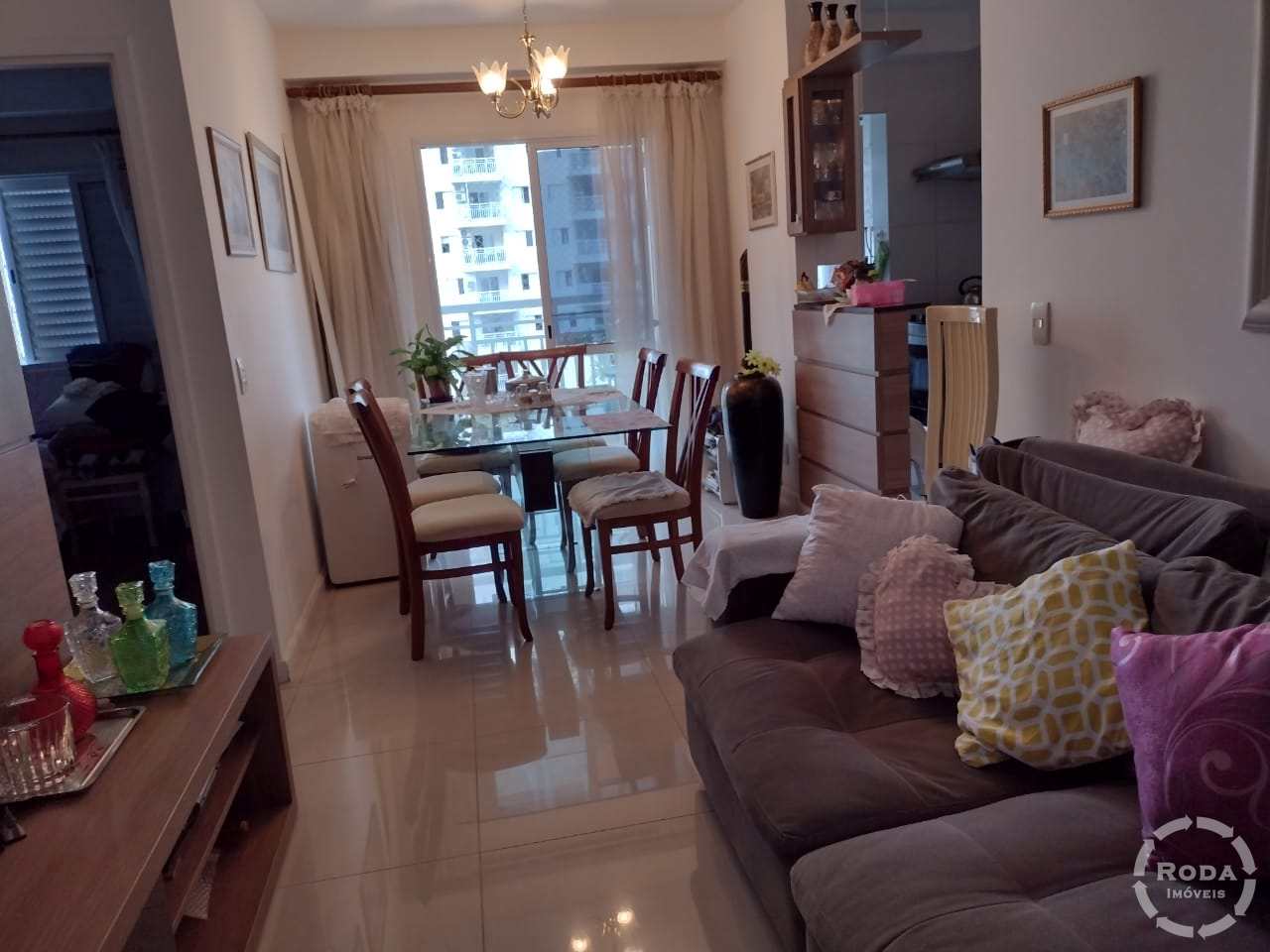 Apartamento à venda com 2 quartos, 64m² - Foto 1