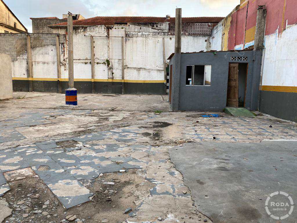 Loteamento e Condomínio para alugar, 500m² - Foto 1