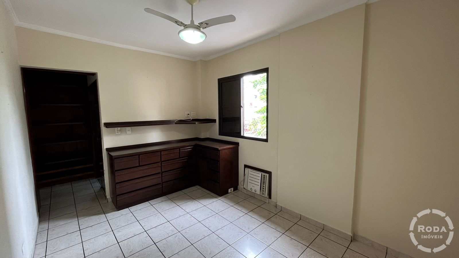 Apartamento à venda com 3 quartos, 127m² - Foto 12