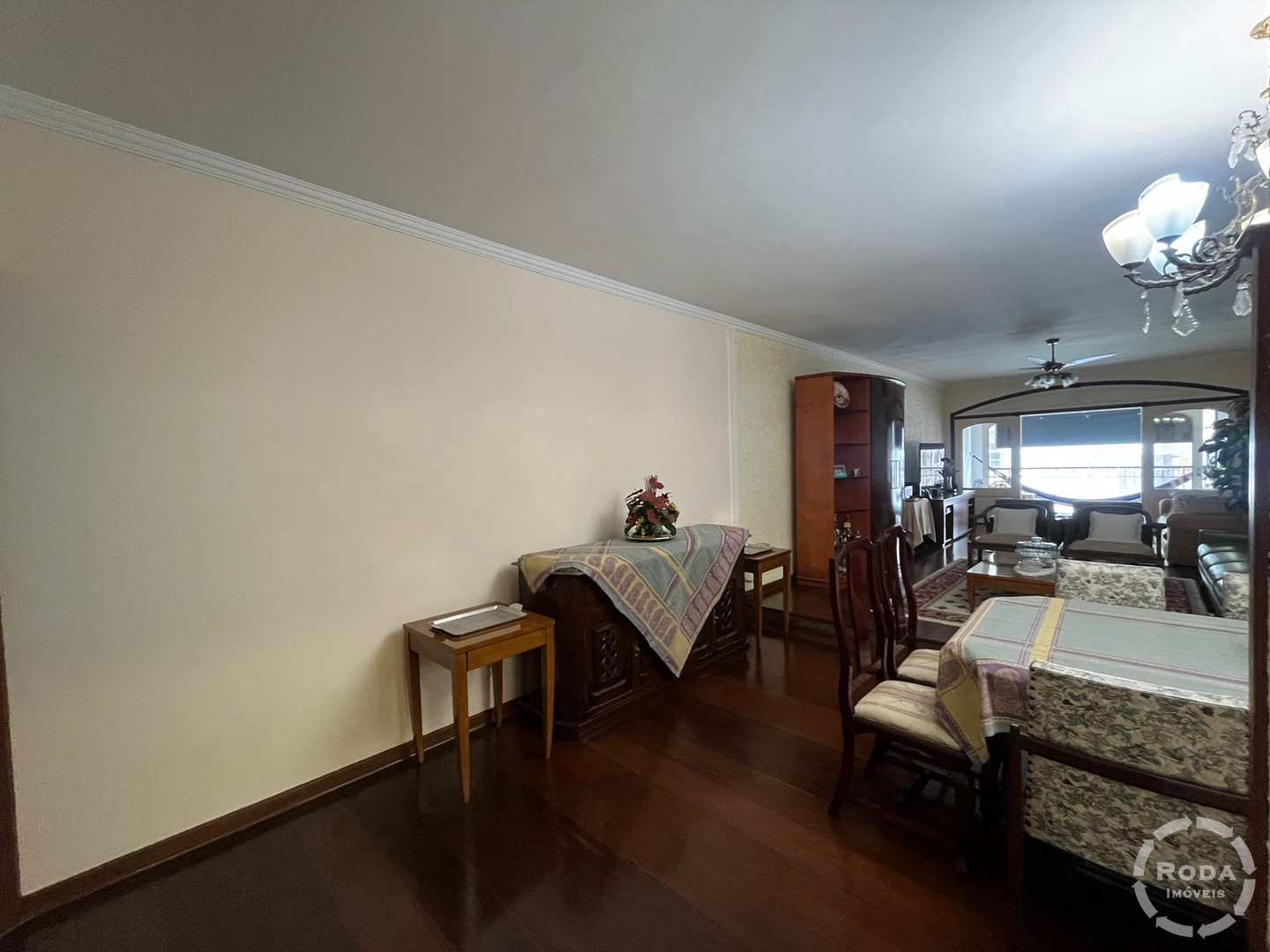 Apartamento à venda com 4 quartos, 200m² - Foto 8