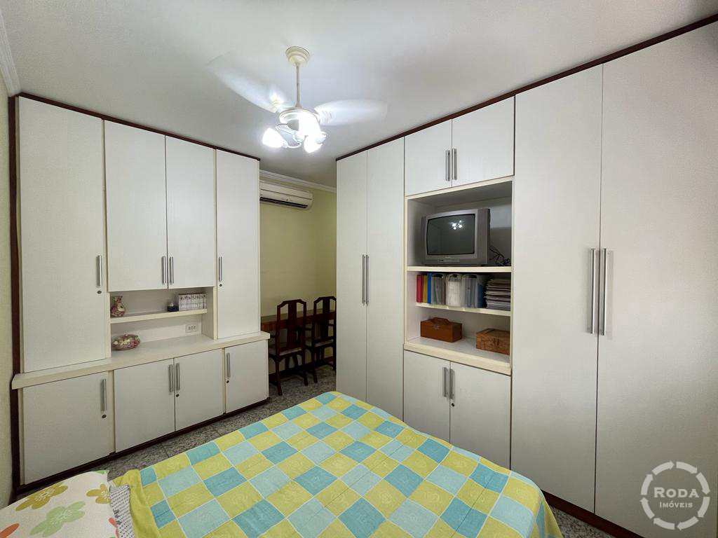 Apartamento à venda com 4 quartos, 200m² - Foto 27