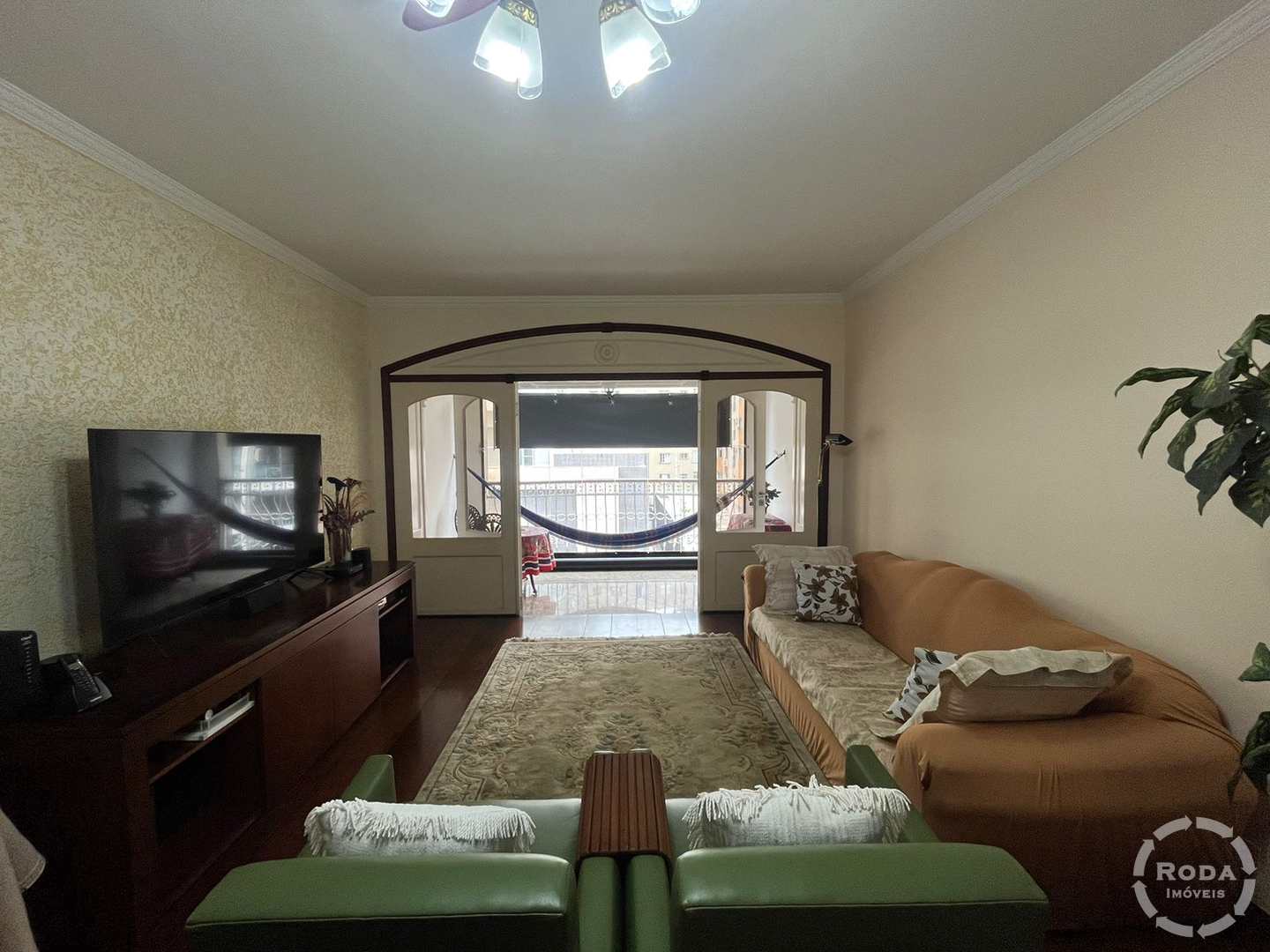 Apartamento à venda com 4 quartos, 200m² - Foto 4