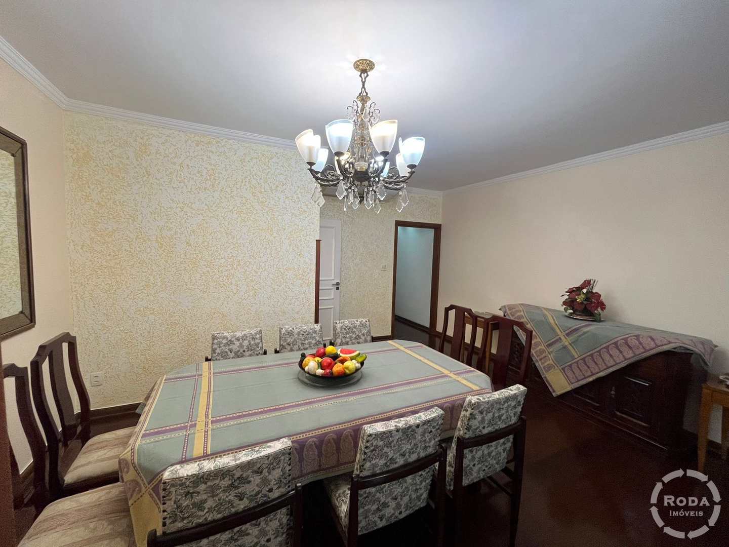 Apartamento à venda com 4 quartos, 200m² - Foto 9