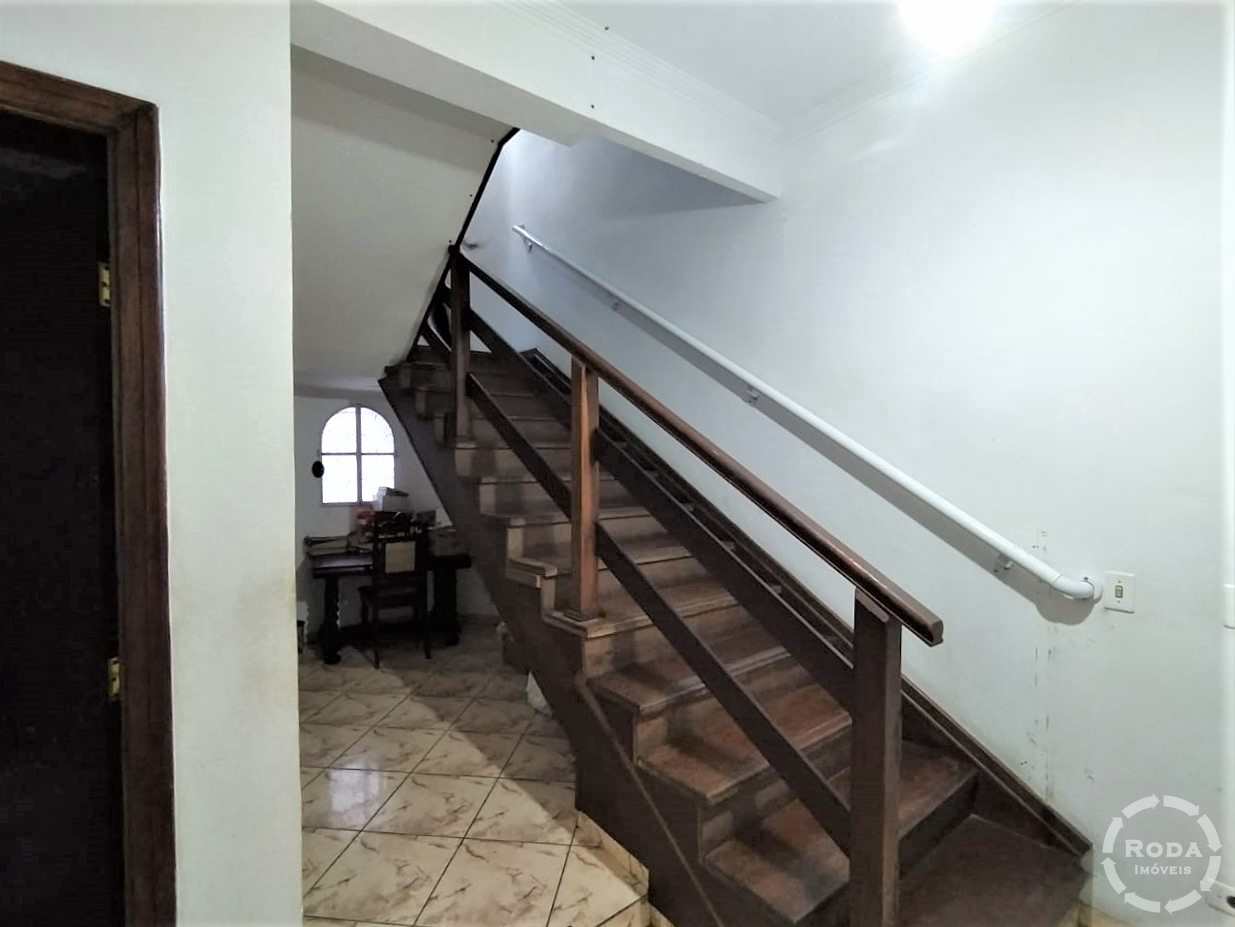 Sobrado à venda com 4 quartos, 378m² - Foto 15