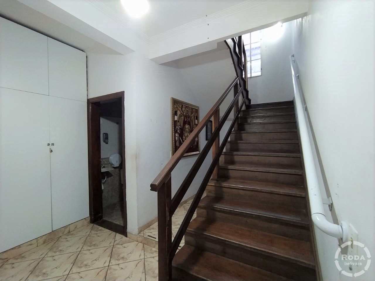 Sobrado à venda com 4 quartos, 378m² - Foto 14