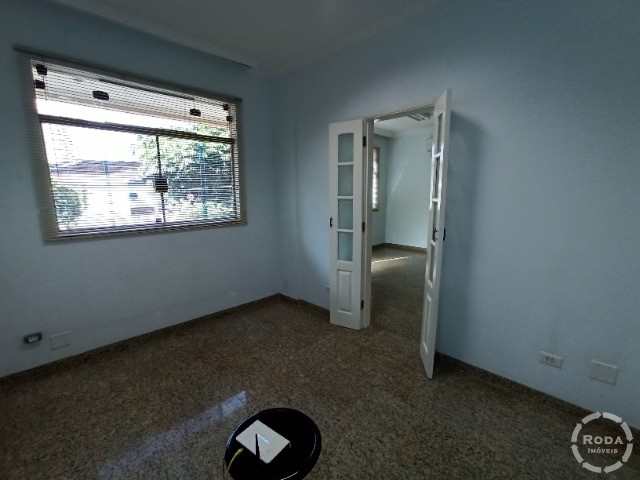 Sobrado para alugar com 4 quartos, 250m² - Foto 13