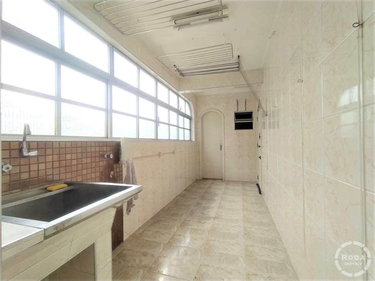 Apartamento à venda com 4 quartos, 334m² - Foto 18