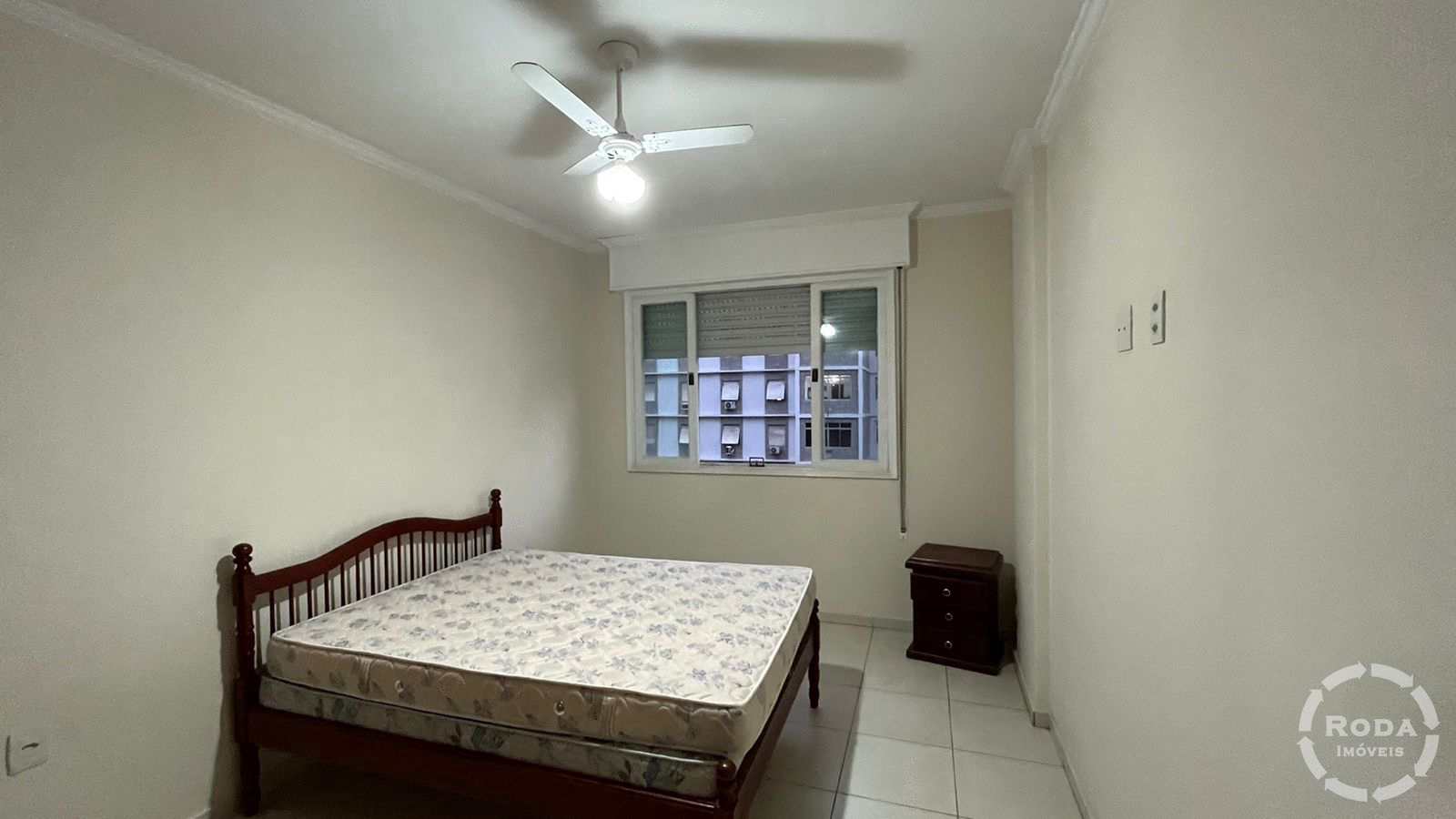 Apartamento à venda com 4 quartos, 140m² - Foto 8