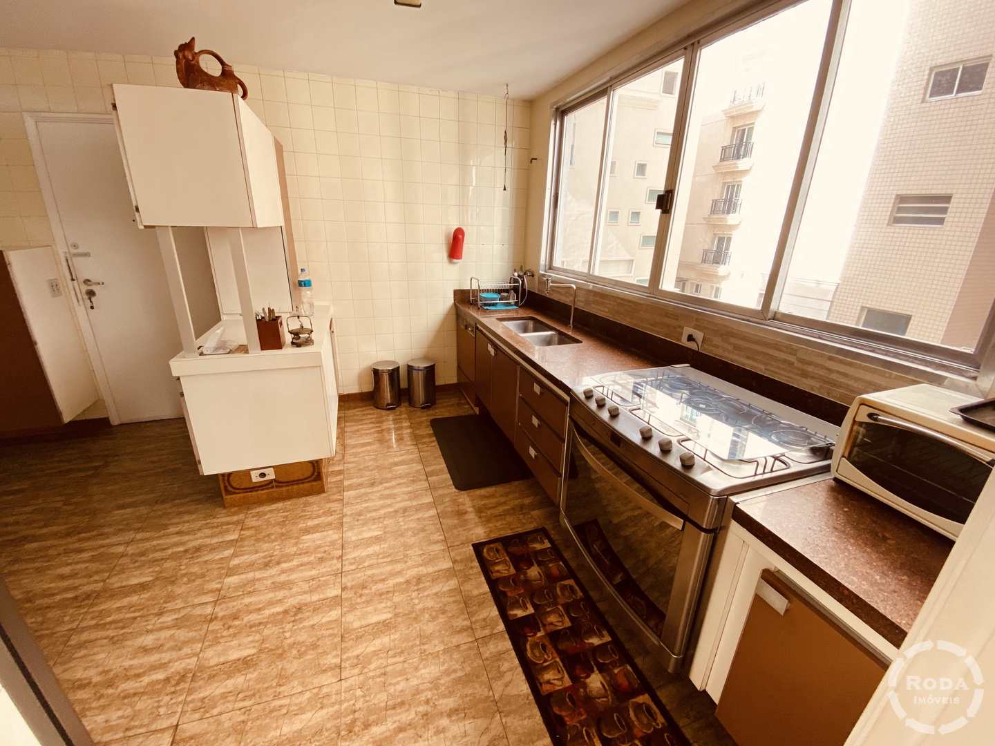 Apartamento à venda com 3 quartos, 194m² - Foto 13