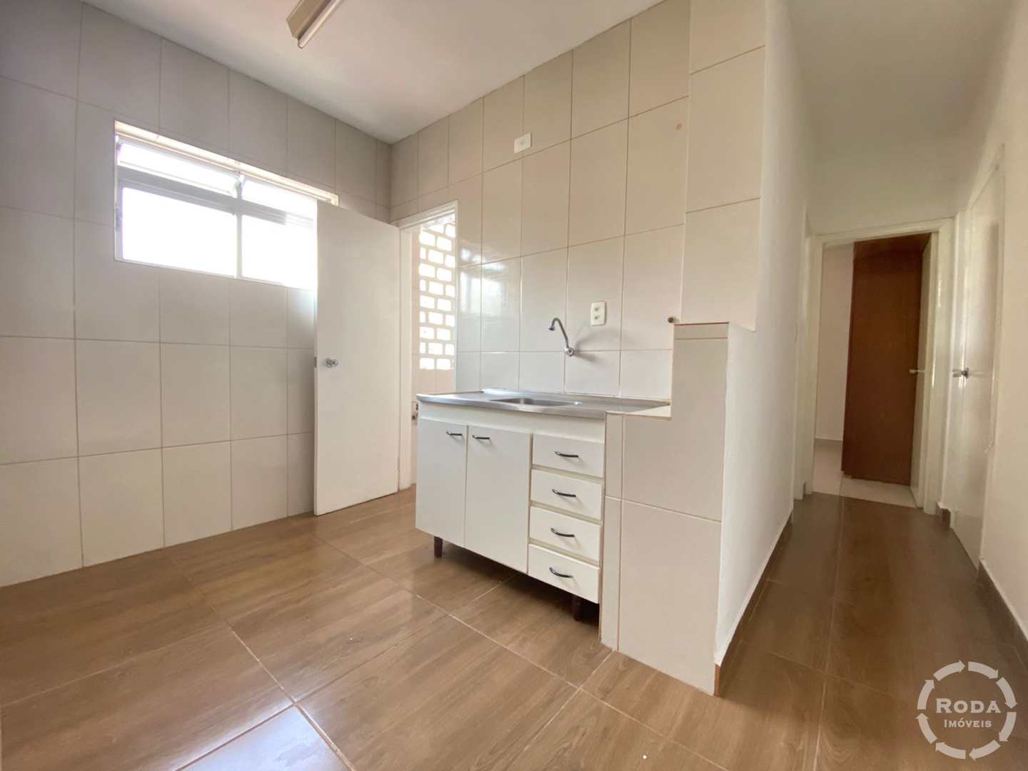 Apartamento à venda com 1 quarto, 55m² - Foto 3