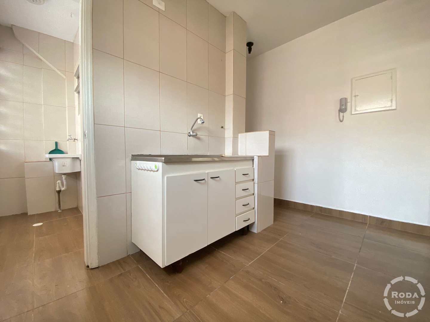 Apartamento à venda com 1 quarto, 55m² - Foto 5