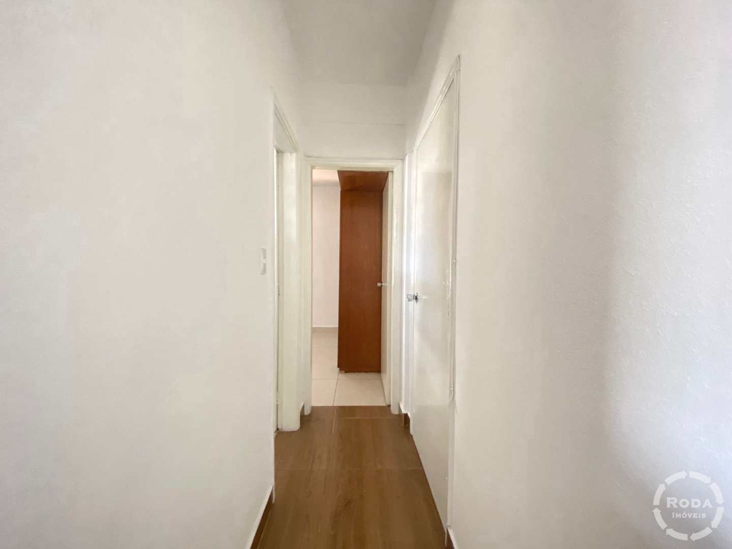 Apartamento à venda com 1 quarto, 55m² - Foto 7